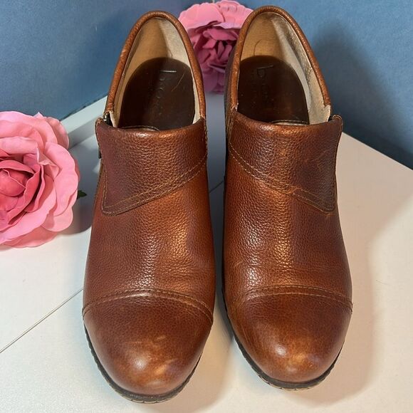 BOC New Celoisa Brown Leather Stacked Heel Side Zip Booties Boots Size 10 42 - Picture 3 of 10